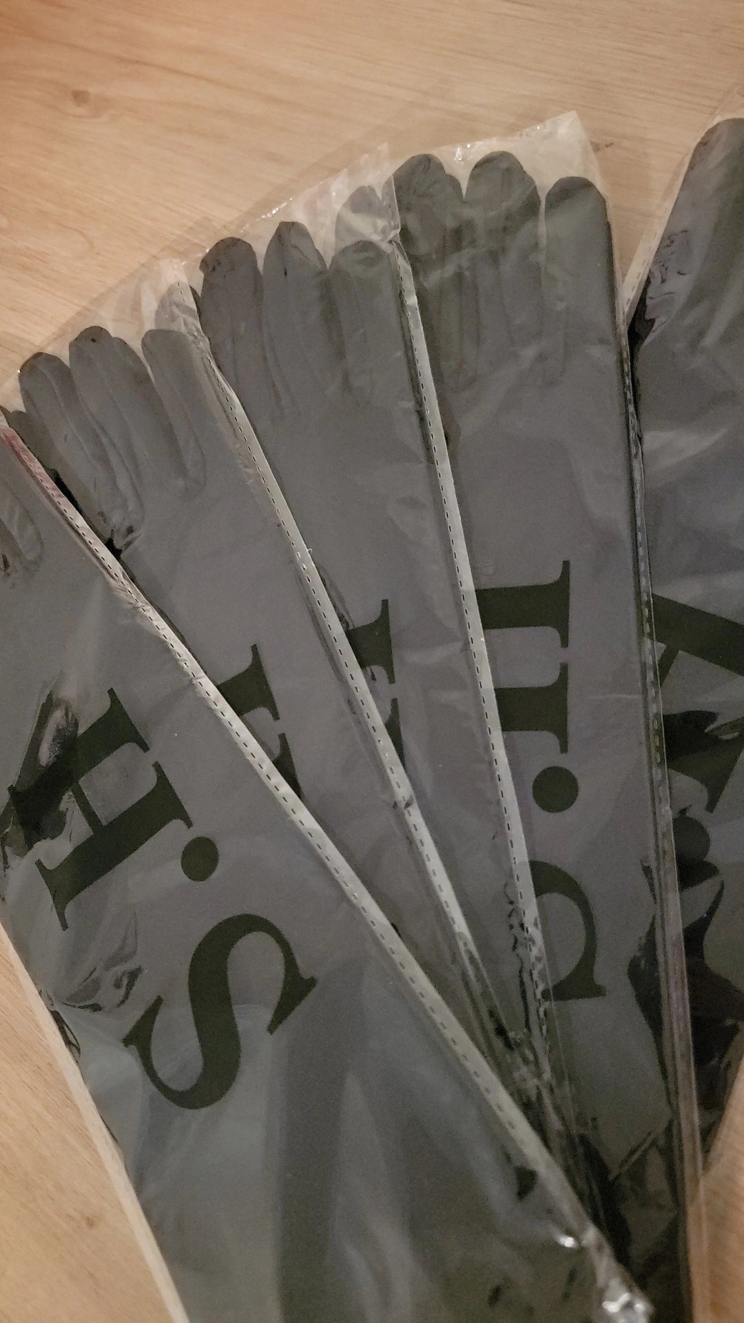 Gants tactiles sans fleurs